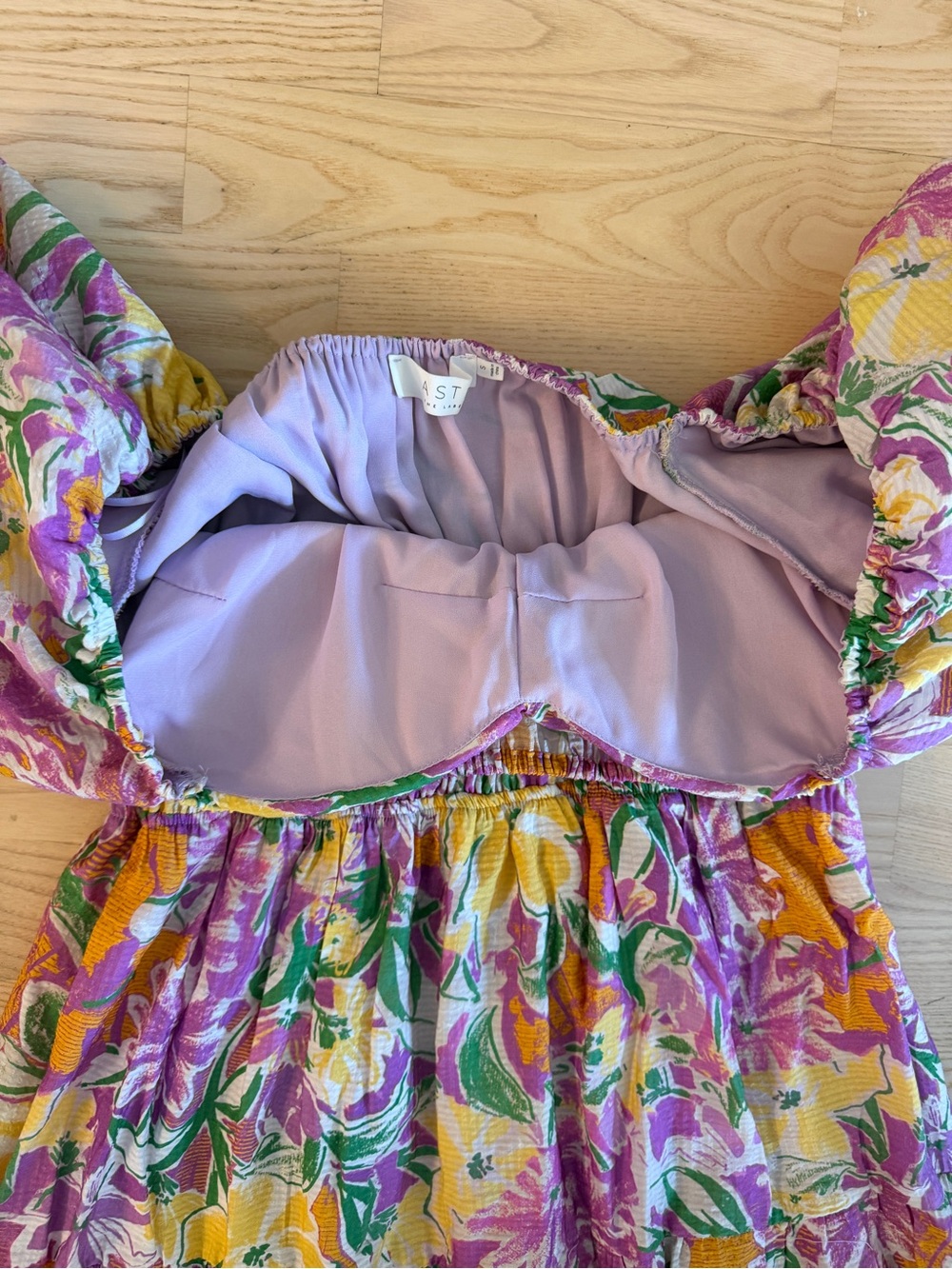 Astr Florentina Floral Puff-Sleeve Midi Dress in Pink, Orange, Yellow and Green - Picture 12 of 14